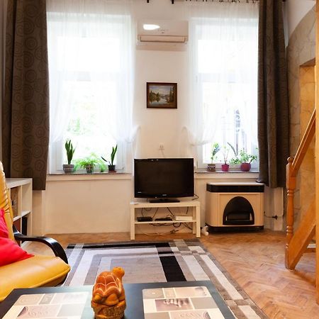 Happy Turtle Apartments Budapest Kültér fotó